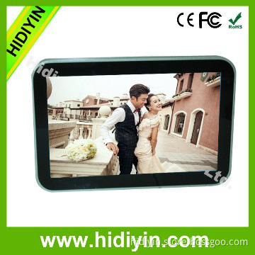 15.6 Inch digital advertising player for cars